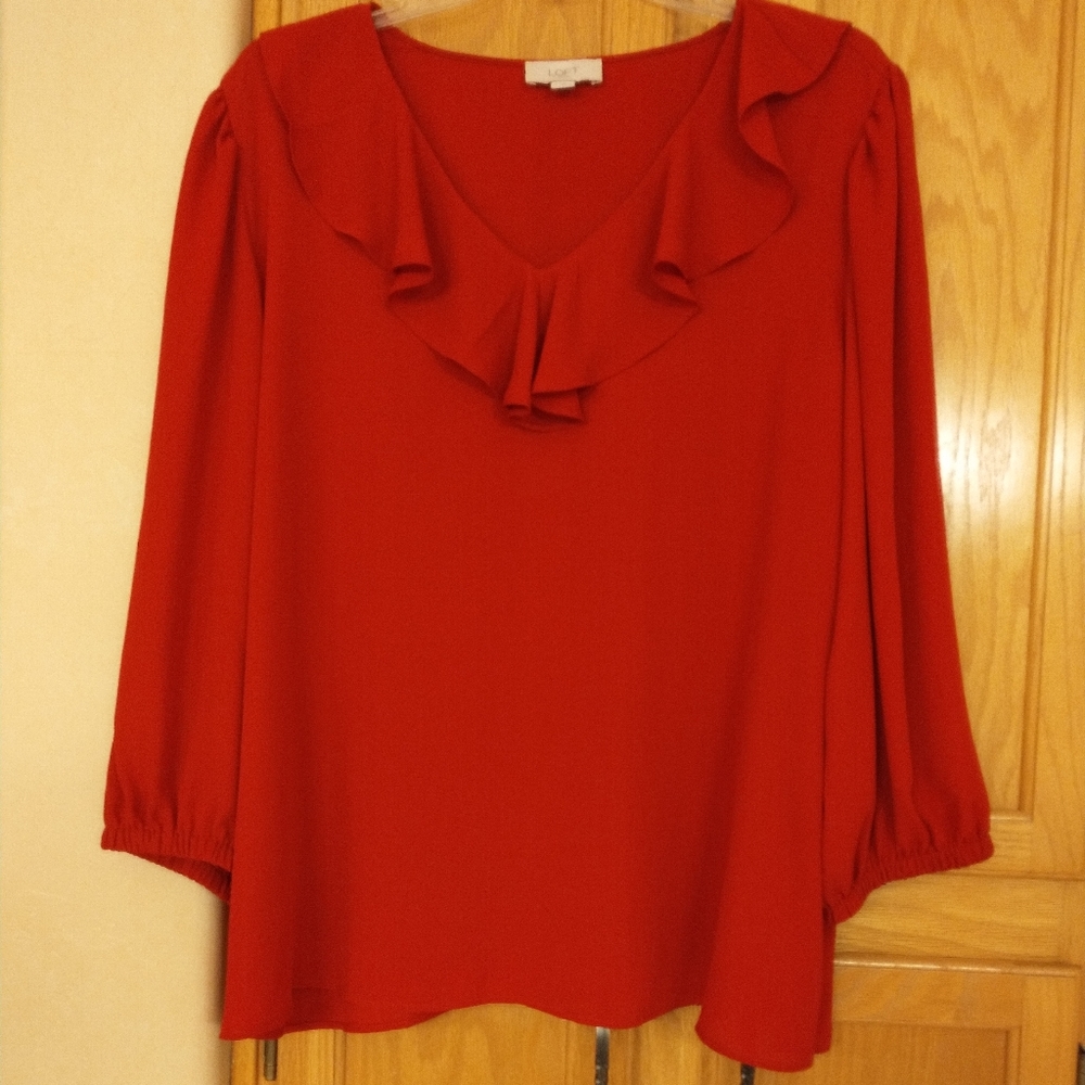 Loft Red Top 3/4 Sleeve XL